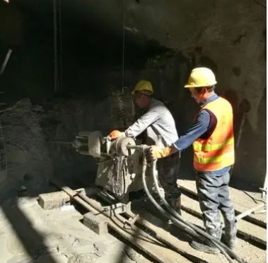 金州水下抗分散灌浆料特点 水下不分散注浆料介绍