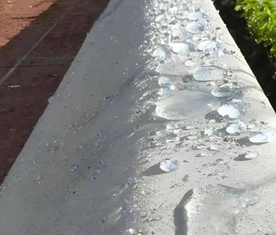 金州硅烷浸渍涂料在混凝土保护中的应用